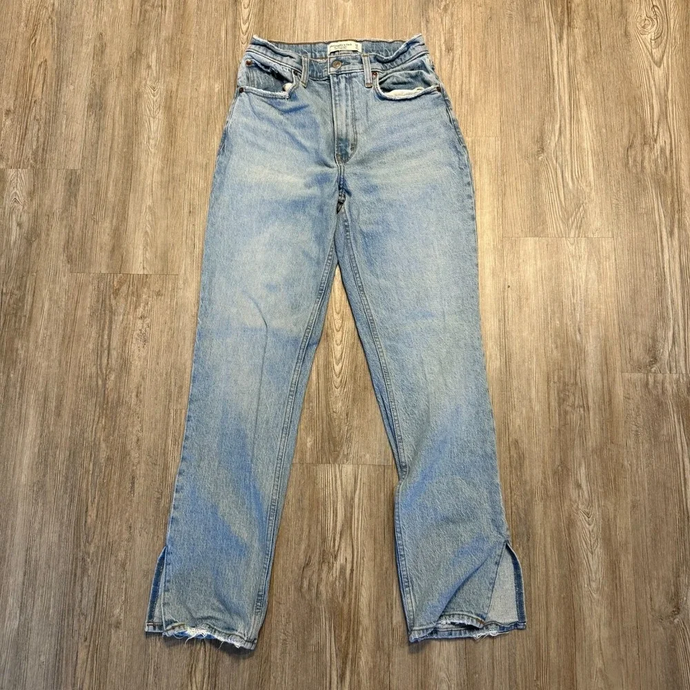 Abercrombie & Fitch Womens 26/2S 90s Straight Ultra High Curve‎ Love Slit Hem